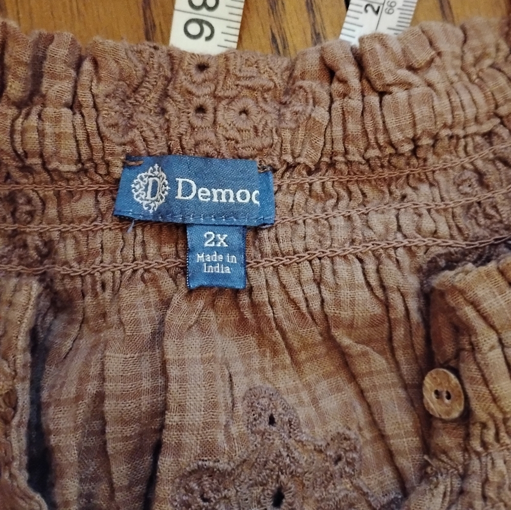 Democracy Tan Embroidered Blouse - Picture 6 of 9